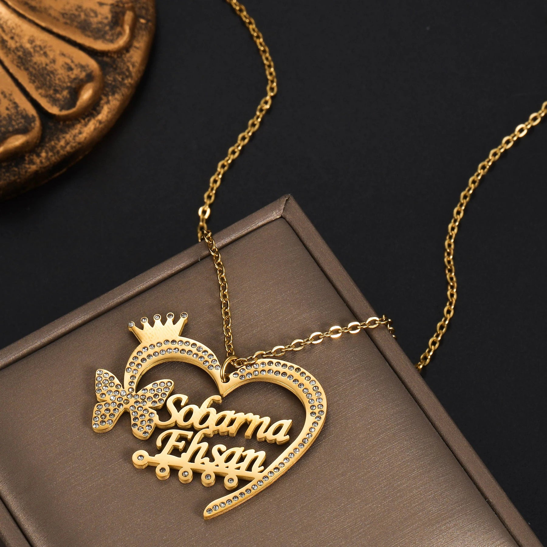 Collar Personalizado con Nombre y Corazón - Acero Inoxidable Premium