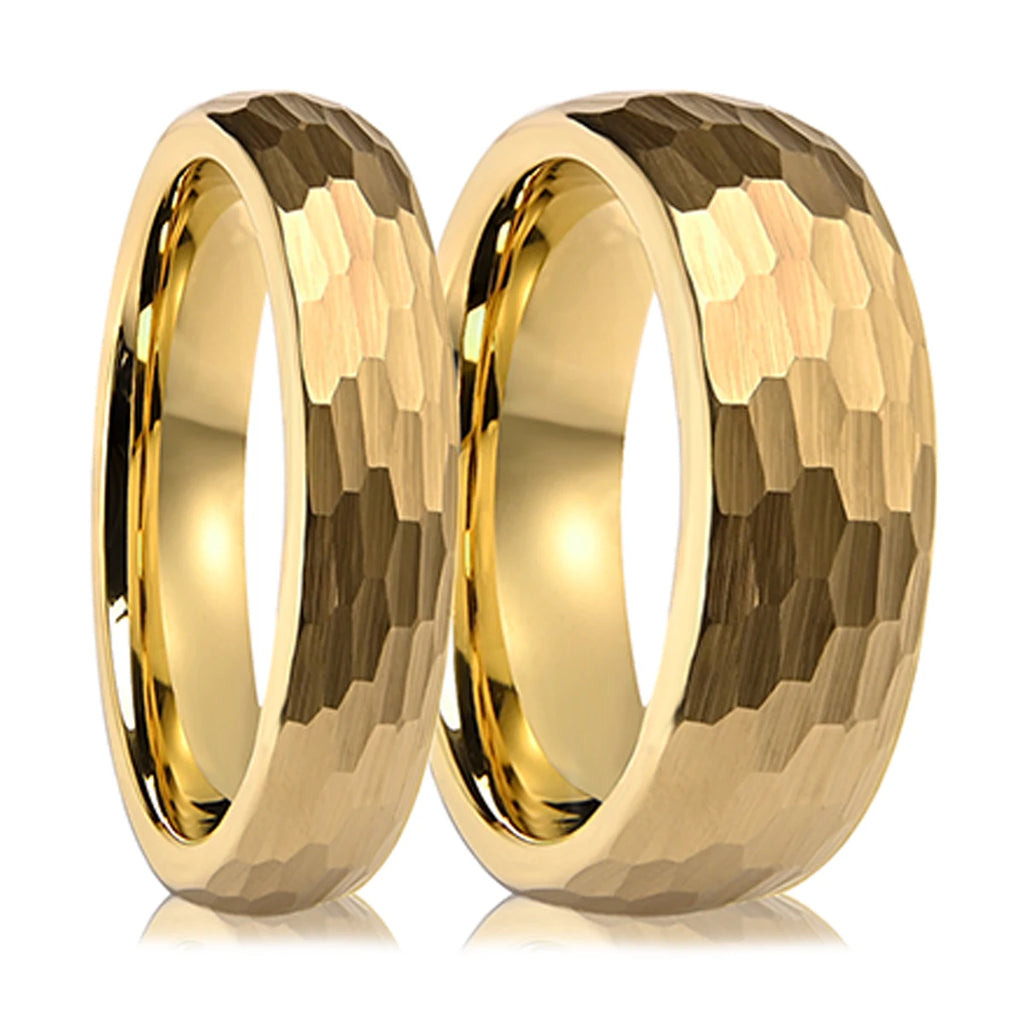 Anillo Tungsteno Dorado Martillado Hombre 8MM | Boda Compromiso